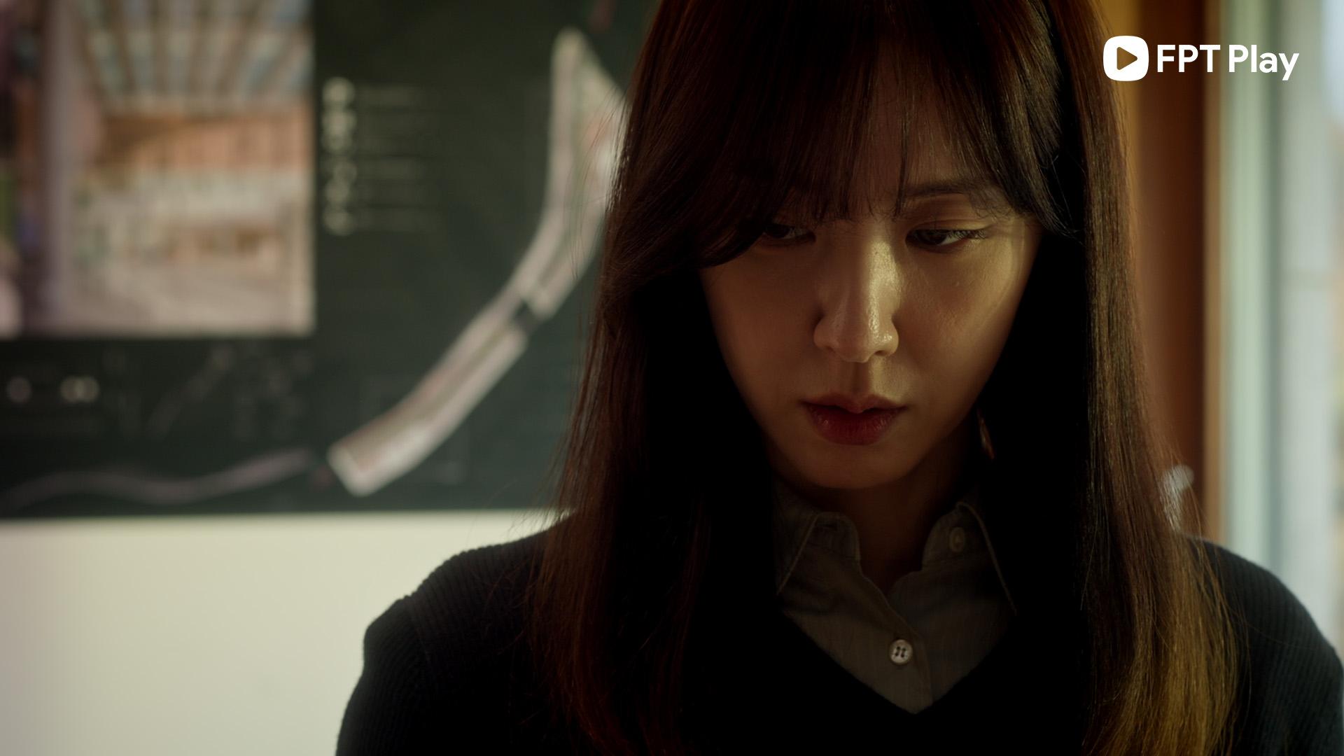 Phim H&agrave;n th&aacute;ng 4: khẩu vị lạ từ &ldquo;B&ugrave; Nh&igrave;n B&oacute;ng Đ&ecirc;m&rdquo; v&agrave; &ldquo;Kẻ Th&ugrave; Chung Giường&rdquo; - Ảnh 3.