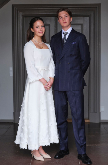 Cặp Ho&agrave;ng tử - C&ocirc;ng ch&uacute;a song sinh xinh đẹp của Đan Mạch hiện tại ra sao? - Ảnh 3.