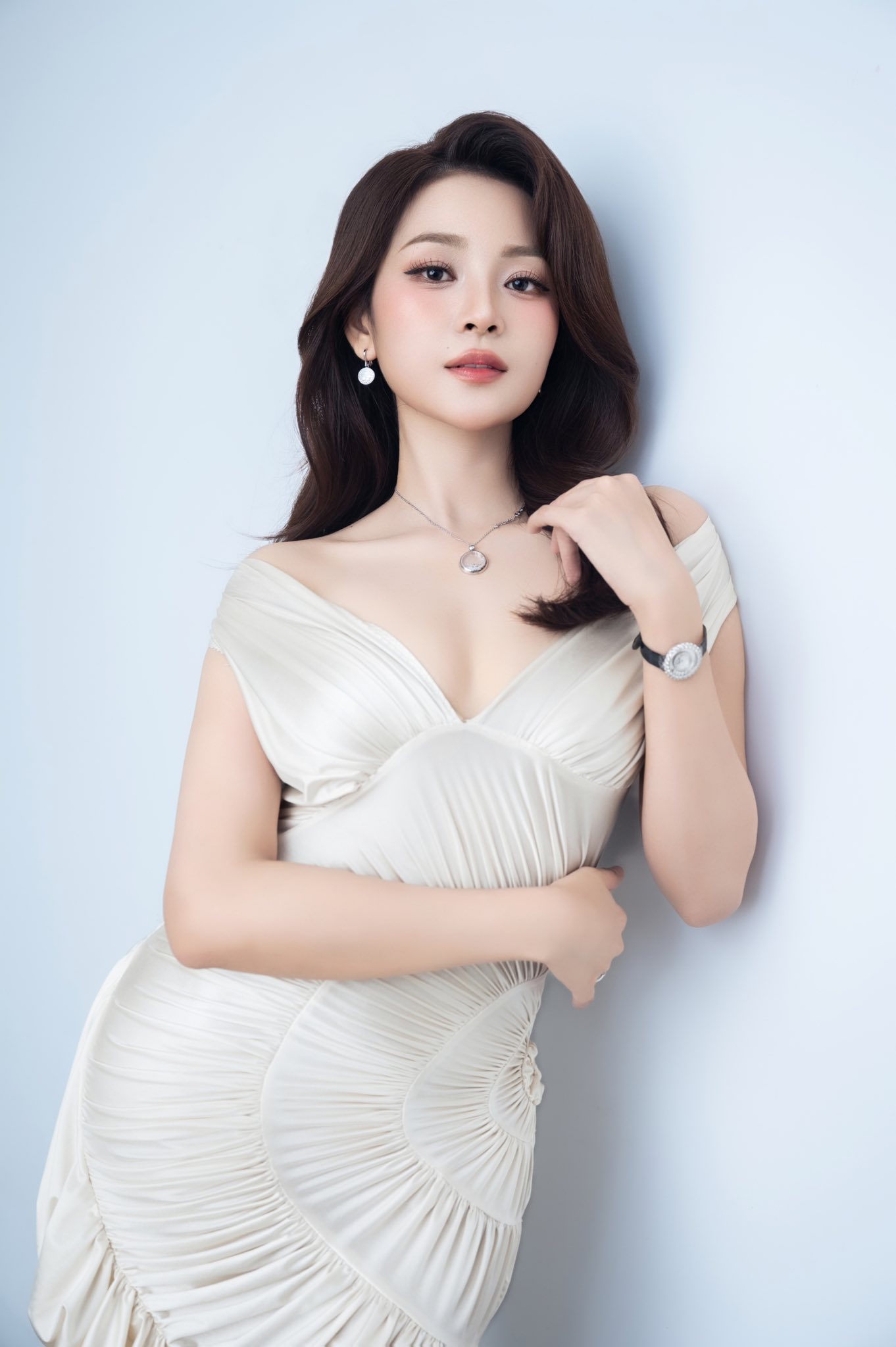 C&ocirc; d&acirc;u đẹp nhất Việt Nam hiện tại: Nhan sắc y&ecirc;u kiều vạn người m&ecirc; đắm, nụ cười như r&oacute;t mật v&agrave;o tim- Ảnh 5.