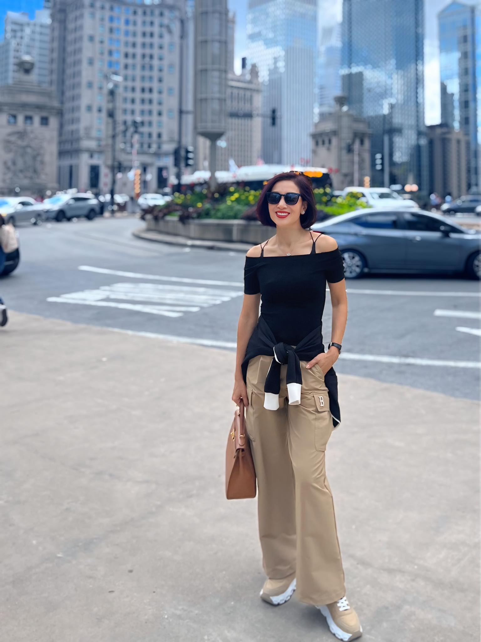 Nhan sắc "c&ocirc; thư k&yacute; xinh đẹp" sở hữu biệt thự 200 tỷ, sinh 2 con cho đại gia vẫn c&oacute; nhiều người theo đuổi- Ảnh 9.