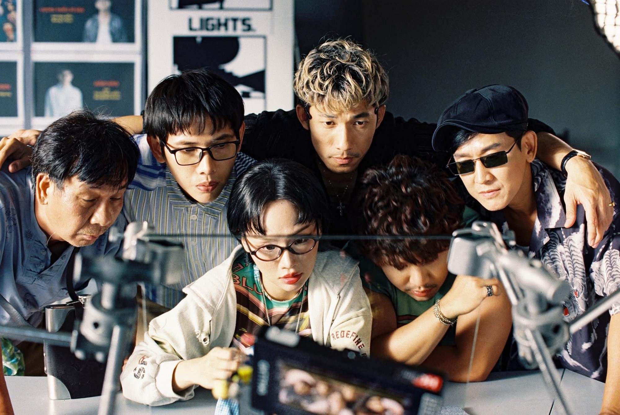 Đường đua phim Việt dịp lễ 30/4: Kinh dị thắng thế, đạo diễn trăm tỷ ng&atilde; ngựa?- Ảnh 4.