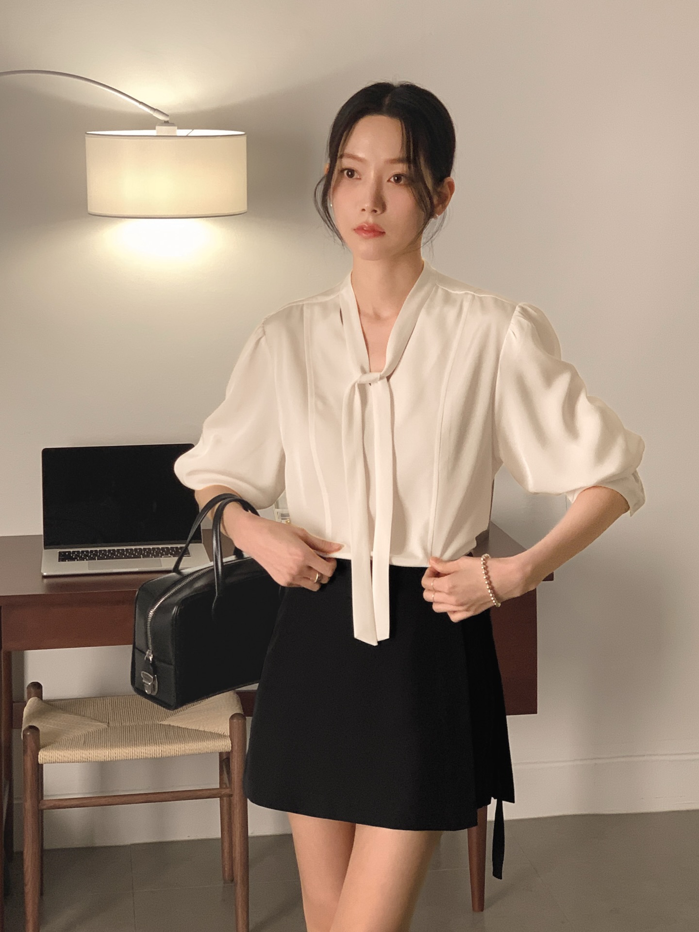 Giữa mu&ocirc;n v&agrave;n mẫu ch&acirc;n v&aacute;y, đ&acirc;y l&agrave; 4 kiểu si&ecirc;u t&ocirc;n d&aacute;ng- Ảnh 5.