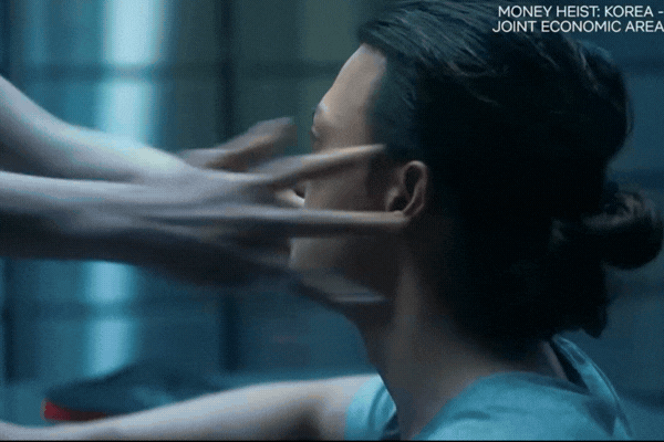 B&iacute; mật cảnh 18+ g&acirc;y sốc nhất phim H&agrave;n, nam ch&iacute;nh sợ đến nỗi cả đời kh&ocirc;ng bao giờ d&aacute;m đ&oacute;ng lại- Ảnh 3.