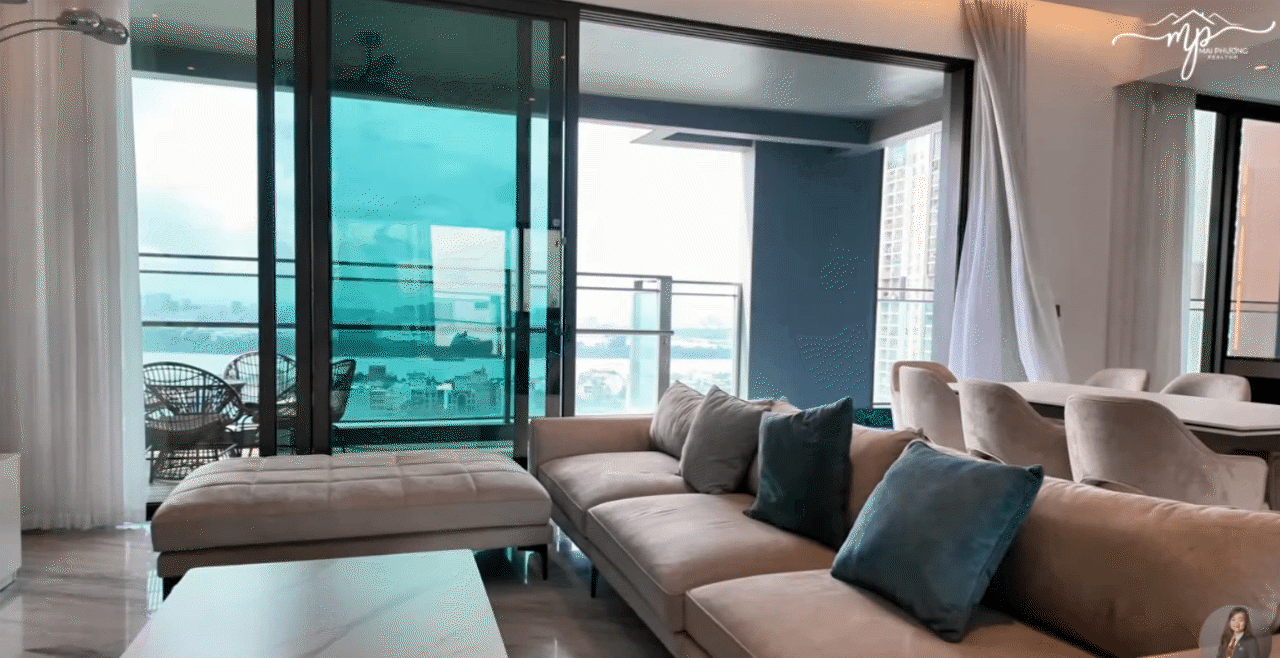 Cận cảnh khu chung cư cao cấp m&agrave; nh&agrave; Trấn Th&agrave;nh đang ở: Mỗi căn hộ đều c&oacute; thang m&aacute;y ri&ecirc;ng, mức gi&aacute; b&aacute;n khoảng 131 triệu/m2- Ảnh 15.