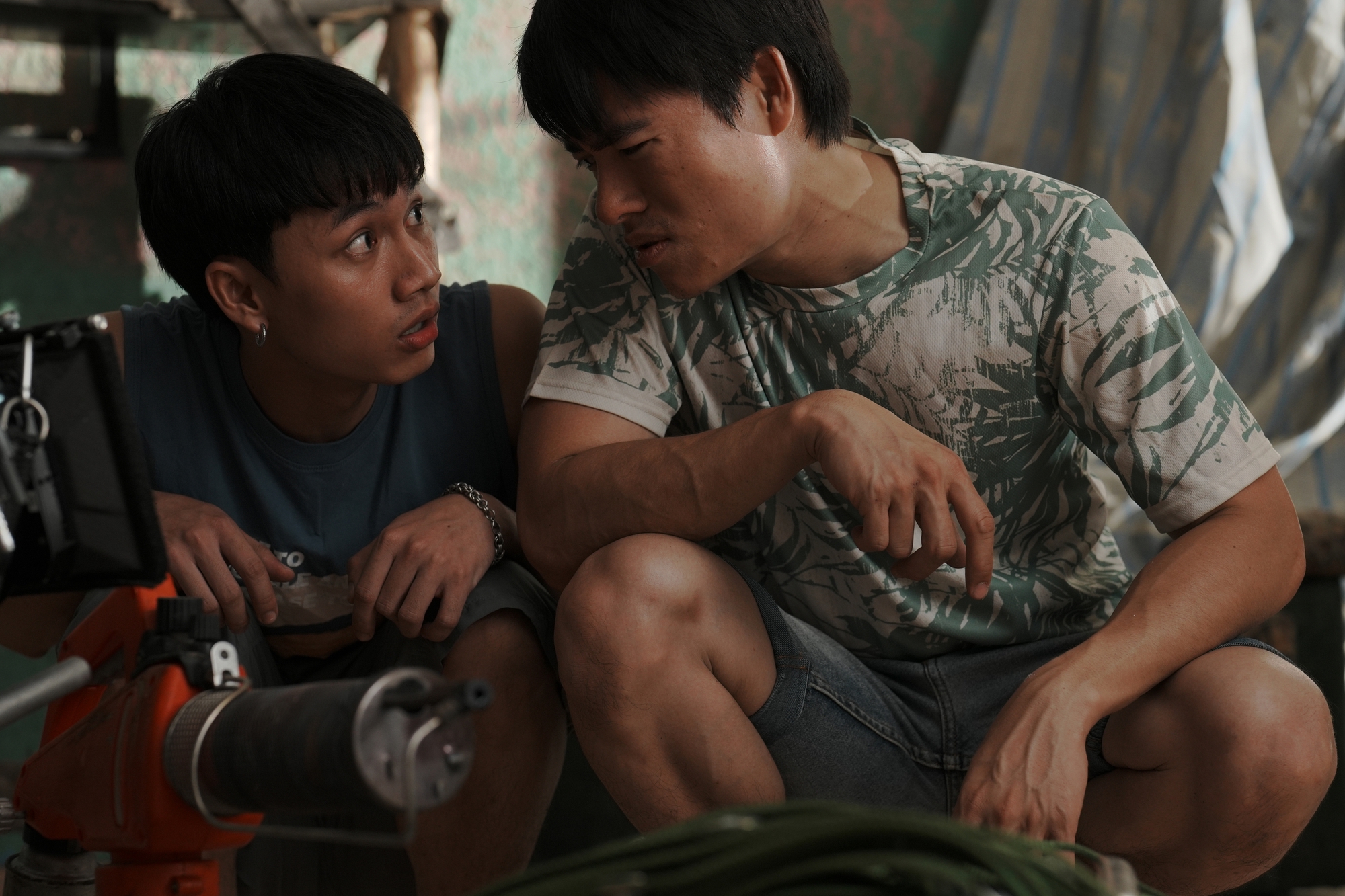 Review cực n&oacute;ng Anh H&ugrave;ng: Th&aacute;i H&ograve;a xứng tầm "n&oacute;c nh&agrave;" diễn xuất, một c&aacute;i t&ecirc;n g&acirc;y ức chế cực độ- Ảnh 11.