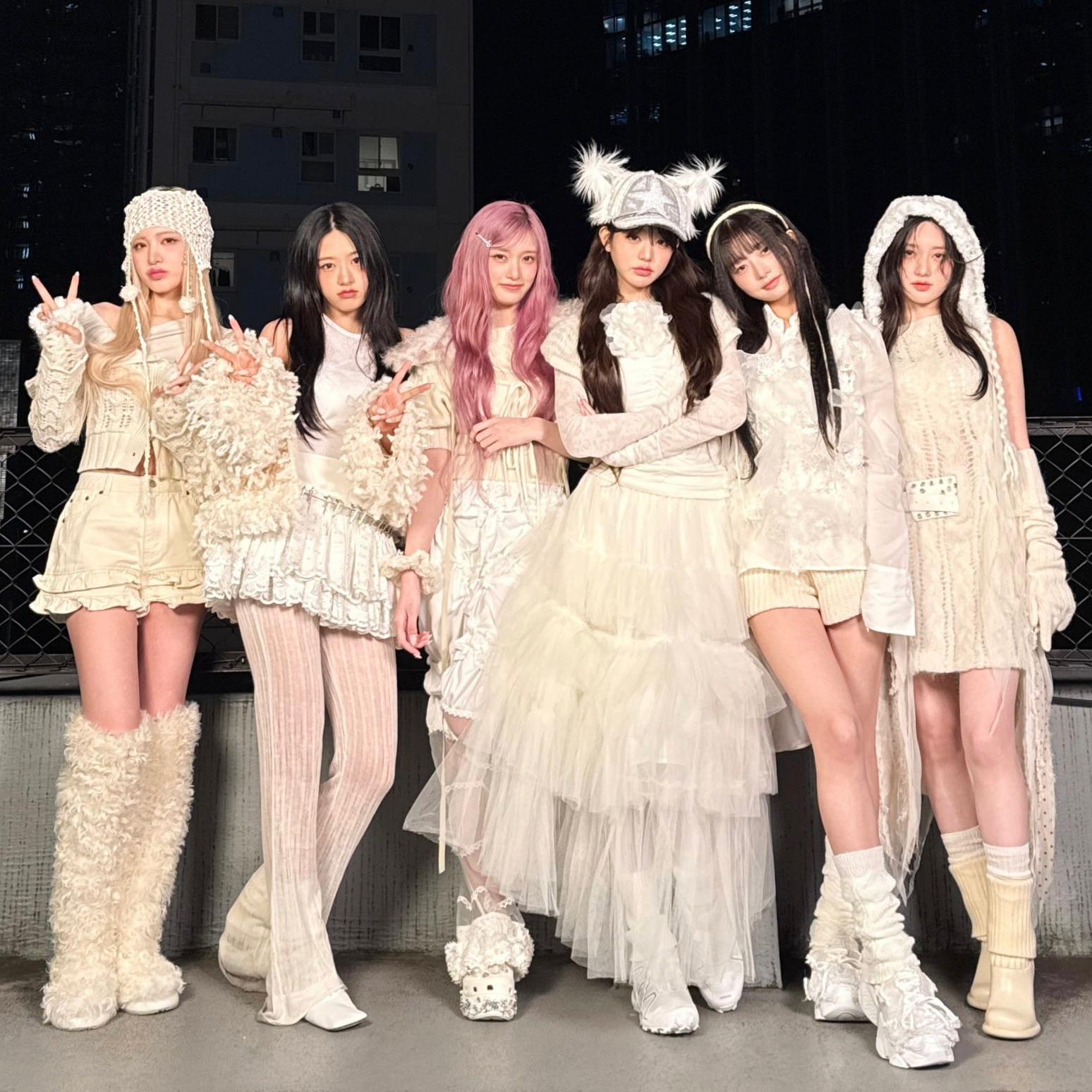 Đến lượt nh&oacute;m nữ kh&ocirc;ng lỗ hổng visual trầy trật b&aacute;n v&eacute; concert, &ldquo;c&ocirc;ng ch&uacute;a Kpop&rdquo; g&aacute;nh kh&ocirc;ng nổi chuyến n&agrave;y- Ảnh 6.