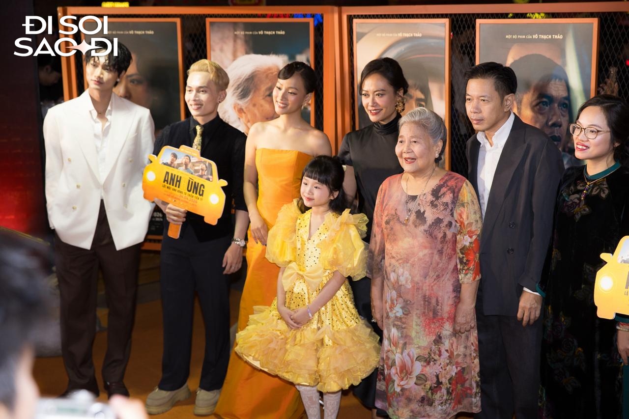 MXH n&iacute;n thở khi mỹ nh&acirc;n đẹp nhất Việt Nam l&ecirc;n đồ đi sự kiện, bao nhi&ecirc;u đ&egrave;n tr&ecirc;n thảm đỏ cũng kh&ocirc;ng s&aacute;ng bằng- Ảnh 1.