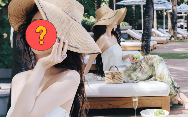 Mẹ đơn th&acirc;n showbiz "cấm cả nước n&oacute;i xấu m&igrave;nh": 1 ph&uacute;t x&oacute;a 1.000 b&agrave;i "b&oacute;c phốt" g&acirc;y cho&aacute;ng v&aacute;ng, ng&agrave;y ly h&ocirc;n tậu lu&ocirc;n biệt phủ 3.000m2 ăn mừng- Ảnh 1.