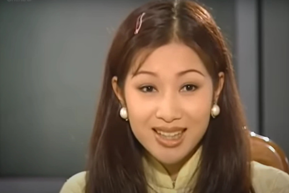 Nhan sắc "c&ocirc; thư k&yacute; xinh đẹp" sở hữu biệt thự 200 tỷ, sinh 2 con cho đại gia vẫn c&oacute; nhiều người theo đuổi- Ảnh 2.