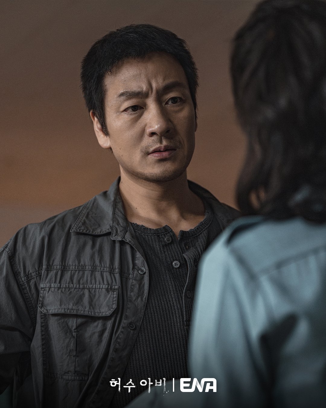 Ph&aacute;t hiện phim H&agrave;n mới chiếu 2 tập m&agrave; hay ph&aacute;t kh&oacute;c: C&acirc;u chuyện c&oacute; thật &aacute;m ảnh cả nước, ai chưa biết th&igrave; phải xem ngay- Ảnh 3.