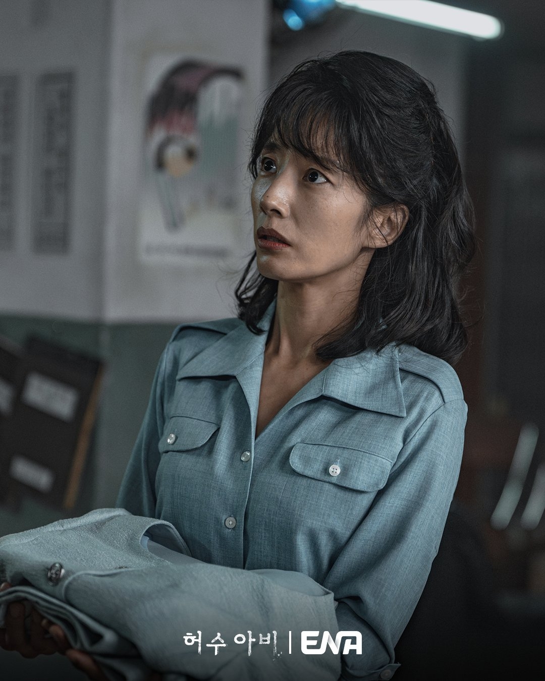 Ph&aacute;t hiện phim H&agrave;n mới chiếu 2 tập m&agrave; hay ph&aacute;t kh&oacute;c: C&acirc;u chuyện c&oacute; thật &aacute;m ảnh cả nước, ai chưa biết th&igrave; phải xem ngay- Ảnh 7.