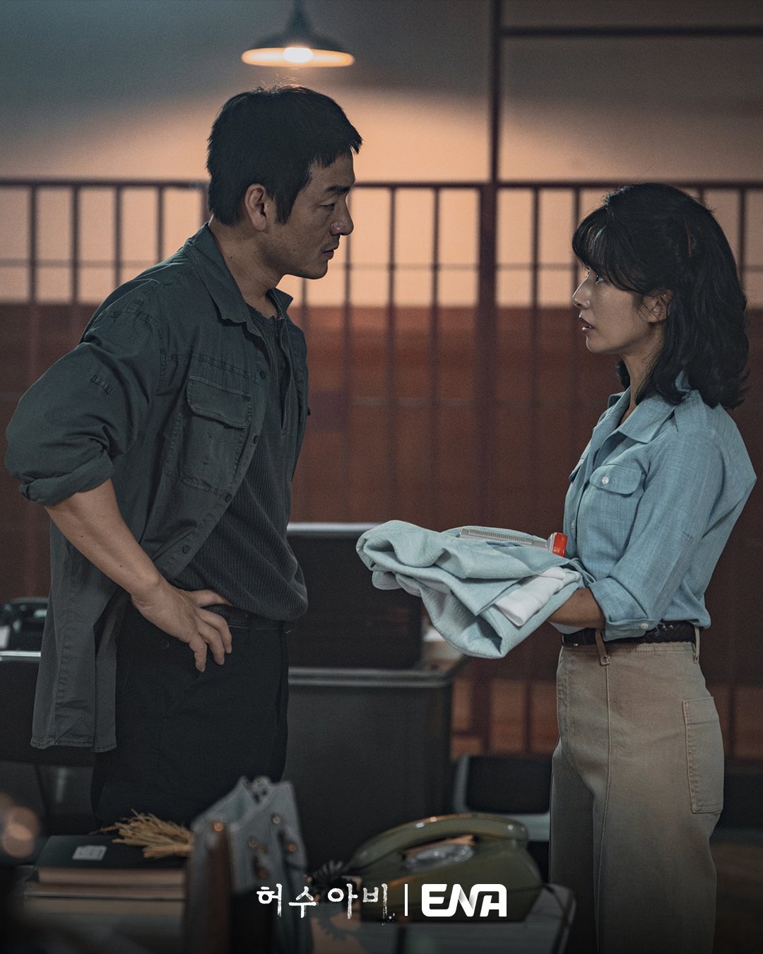 Ph&aacute;t hiện phim H&agrave;n mới chiếu 2 tập m&agrave; hay ph&aacute;t kh&oacute;c: C&acirc;u chuyện c&oacute; thật &aacute;m ảnh cả nước, ai chưa biết th&igrave; phải xem ngay- Ảnh 4.