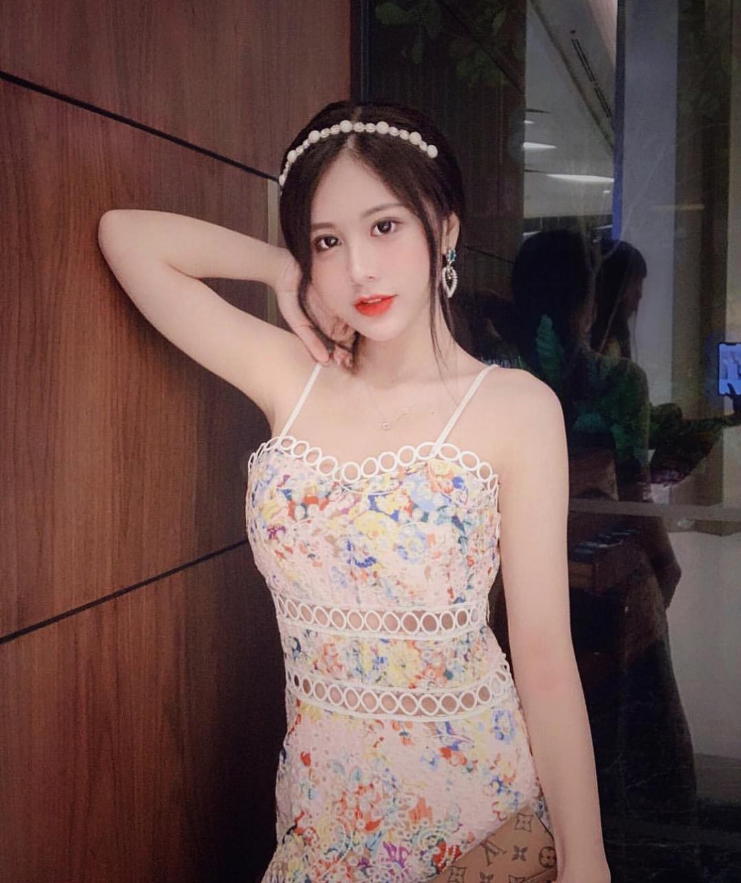 Qu&aacute; khứ của "người y&ecirc;u Johnny Tr&iacute; Nguyễn": Từng hẹn h&ograve; 1 thiếu gia rất nổi tiếng ở Việt Nam- Ảnh 10.