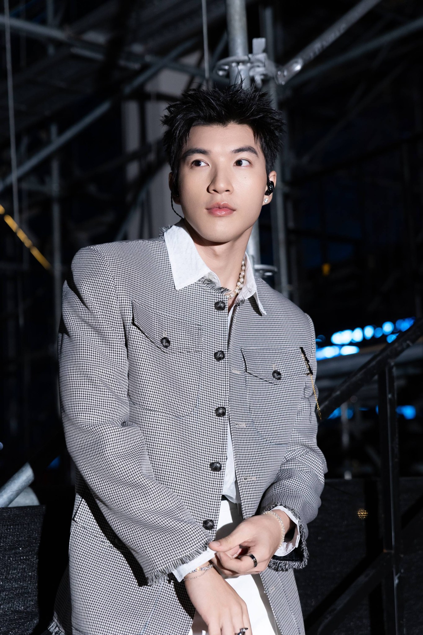 HIEUTHUHAI đ&atilde; gi&agrave;u đến mức n&agrave;y: X&acirc;y nh&agrave; ngay trung t&acirc;m, c&oacute; "50T" v&agrave; hợp đồng l&ecirc;n đến 10 số 0- Ảnh 9.