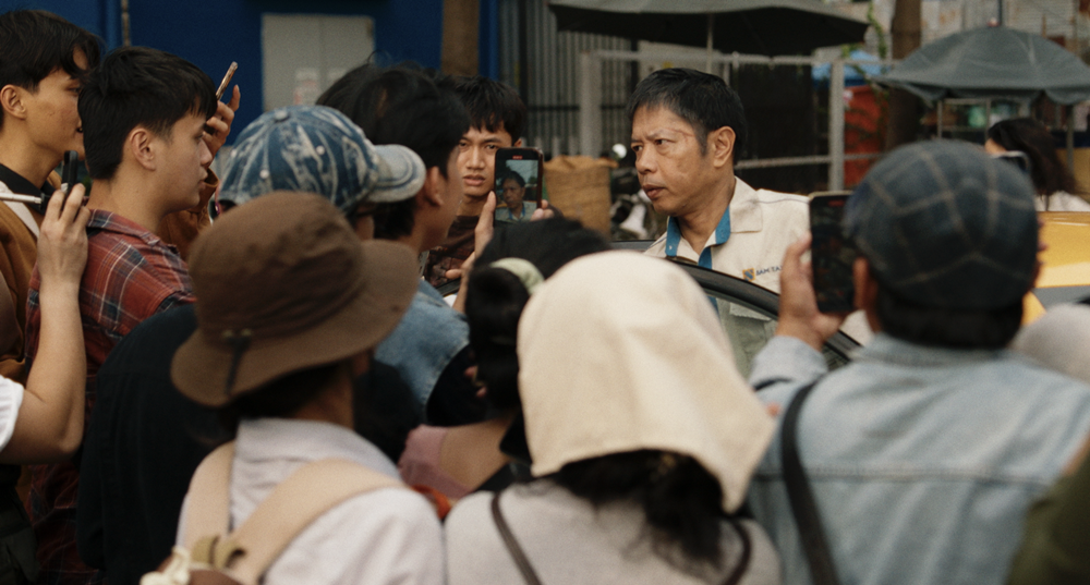 Anh H&ugrave;ng: Bộ phim Việt đầu ti&ecirc;n khiến kh&aacute;n giả ủng hộ kẻ lừa đảo- Ảnh 4.