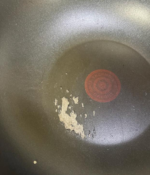 5 loại nồi nhiều gia đ&igrave;nh đang d&ugrave;ng mỗi ng&agrave;y nhưng c&oacute; thể g&acirc;y hại sức khỏe - Ảnh 2.