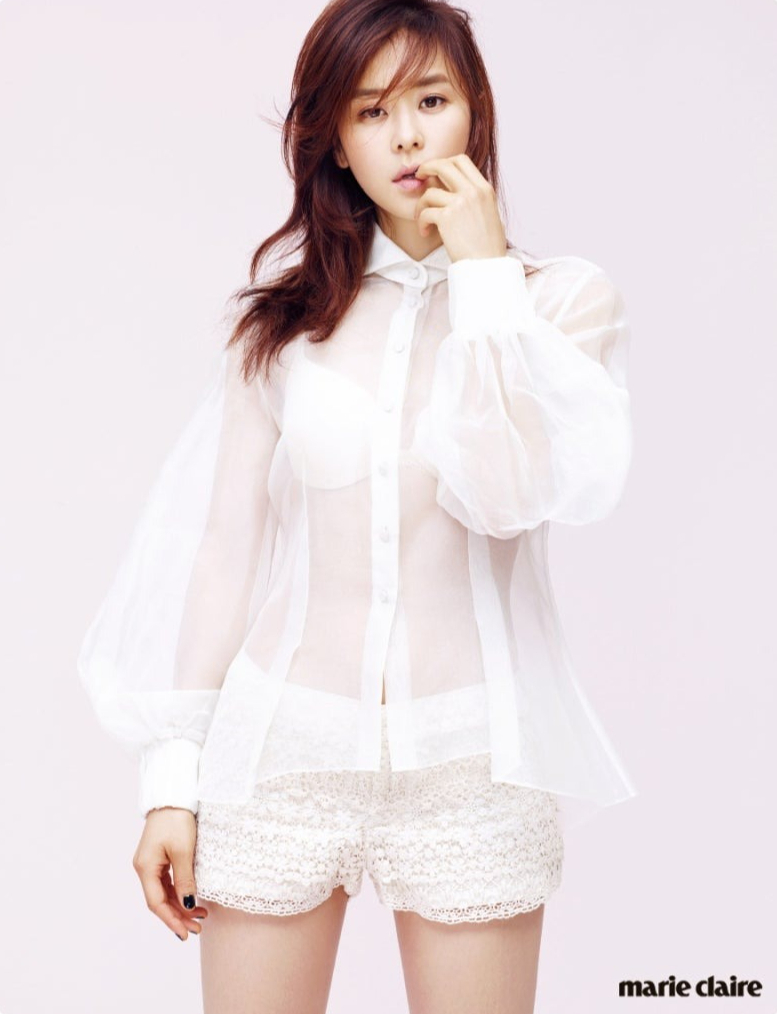 Kh&oacute; tin nữ diễn vi&ecirc;n l&agrave;m gi&uacute;p việc cho nh&agrave; đồng nghiệp, tối đến l&agrave;m c&ocirc;ng nh&acirc;n vệ sinh m&ocirc;i trường - Ảnh 4.