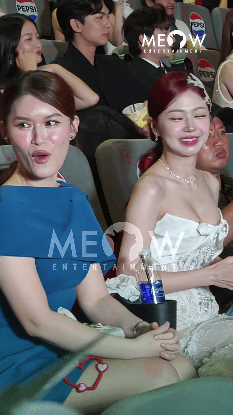 T&igrave;nh cũ Trịnh Thăng B&igrave;nh l&ecirc;n thảm đỏ với khu&ocirc;n mặt đơ cứng, netizen tiếc v&igrave; mất hết n&eacute;t tự nhi&ecirc;n- Ảnh 4.