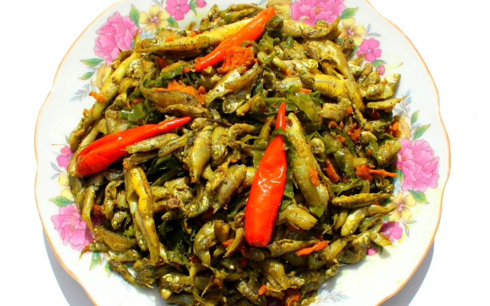 Loại c&aacute; "nh&agrave; ngh&egrave;o" xưa ra đồng bắt về ăn, nay th&agrave;nh đặc sản ngon v&agrave; hiếm 400.000 đồng/kg vẫn h&uacute;t kh&aacute;ch - Ảnh 3.