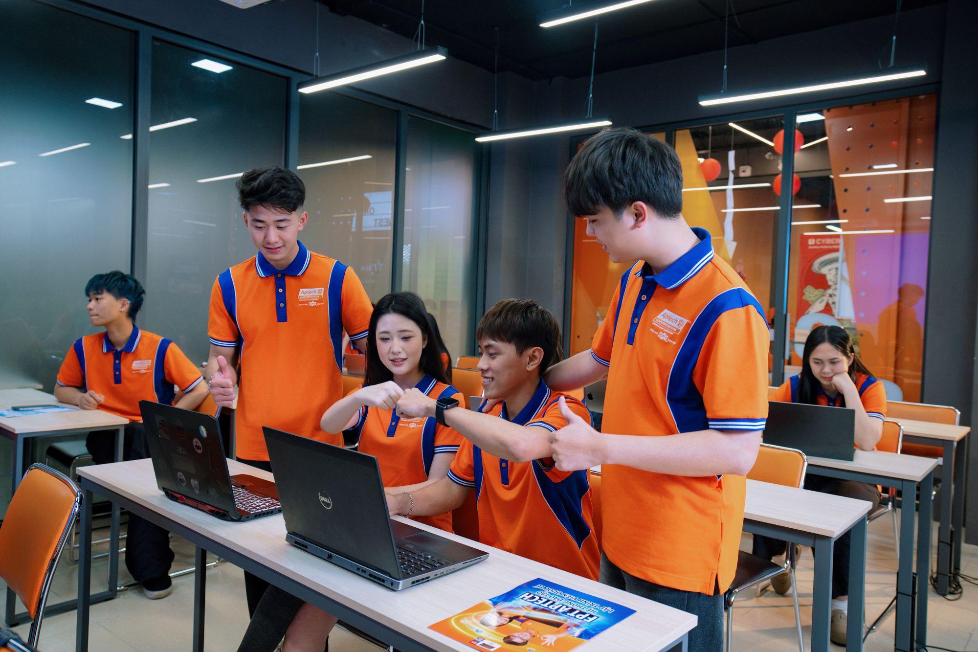 Học IT năm 2026: Biết code th&ocirc;i chưa đủ &ndash; Doanh nghiệp đang t&igrave;m kiểu sinh vi&ecirc;n n&agrave;o? - Ảnh 3.