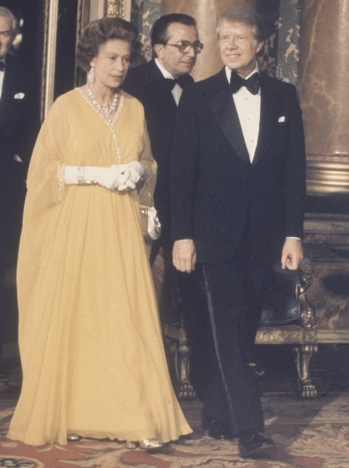 Sự thật ng&atilde; ngửa về tủ đồ của Nữ ho&agrave;ng Anh - Ảnh 4.