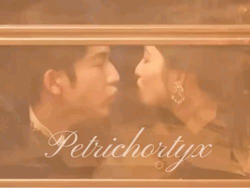 Kh&ocirc;ng thể chấp nhận cảnh h&ocirc;n mất thẩm mỹ của Trương Lăng H&aacute;ch v&agrave; Vương Sở Nhi&ecirc;n- Ảnh 1.