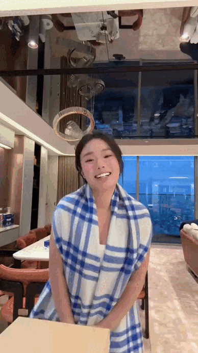 Con g&aacute;i đại gia xi măng cưới thiếu gia Đ&agrave; Nẵng: Tậu duplex hạng sang l&agrave;m nh&agrave; t&acirc;n h&ocirc;n, sống đời c&ocirc;ng ch&uacute;a đ&iacute;ch thực- Ảnh 4.