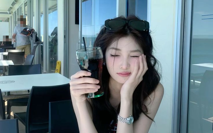 C&aacute;c b&aacute;c sĩ khuy&ecirc;n: Dấu hiệu nguy hiểm nhất của ung thư phổi KH&Ocirc;NG PHẢI đau ngực, m&agrave; l&agrave; sự xuất hiện của 4 thứ - Ảnh 2.