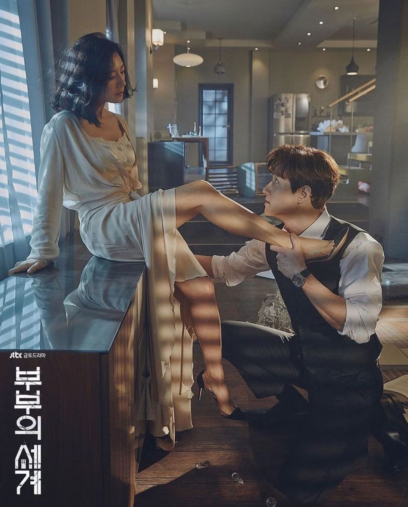 Cặp chị em lệch nhau 23 tuổi vẫn y&ecirc;u đương b&ugrave;ng ch&aacute;y: Nh&agrave; g&aacute;i l&agrave; "nữ ho&agrave;ng ngoại t&igrave;nh" U60 vẫn mướt mắt th&ocirc;i rồi- Ảnh 1.