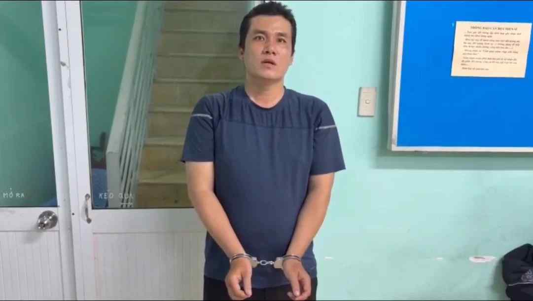 Bắt khẩn cấp t&agrave;i xế xe c&ocirc;ng nghệ Trần Văn H&ograve;a SN 1989- Ảnh 1.