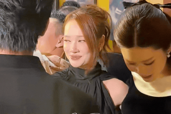 Cặp đ&ocirc;i phim giả t&igrave;nh thật được cả Vbiz đẩy thuyền: Đồng nghiệp gọi l&agrave; "vợ chồng", nh&agrave; trai n&oacute;i 1 c&acirc;u lộ hint hẹn h&ograve;- Ảnh 9.