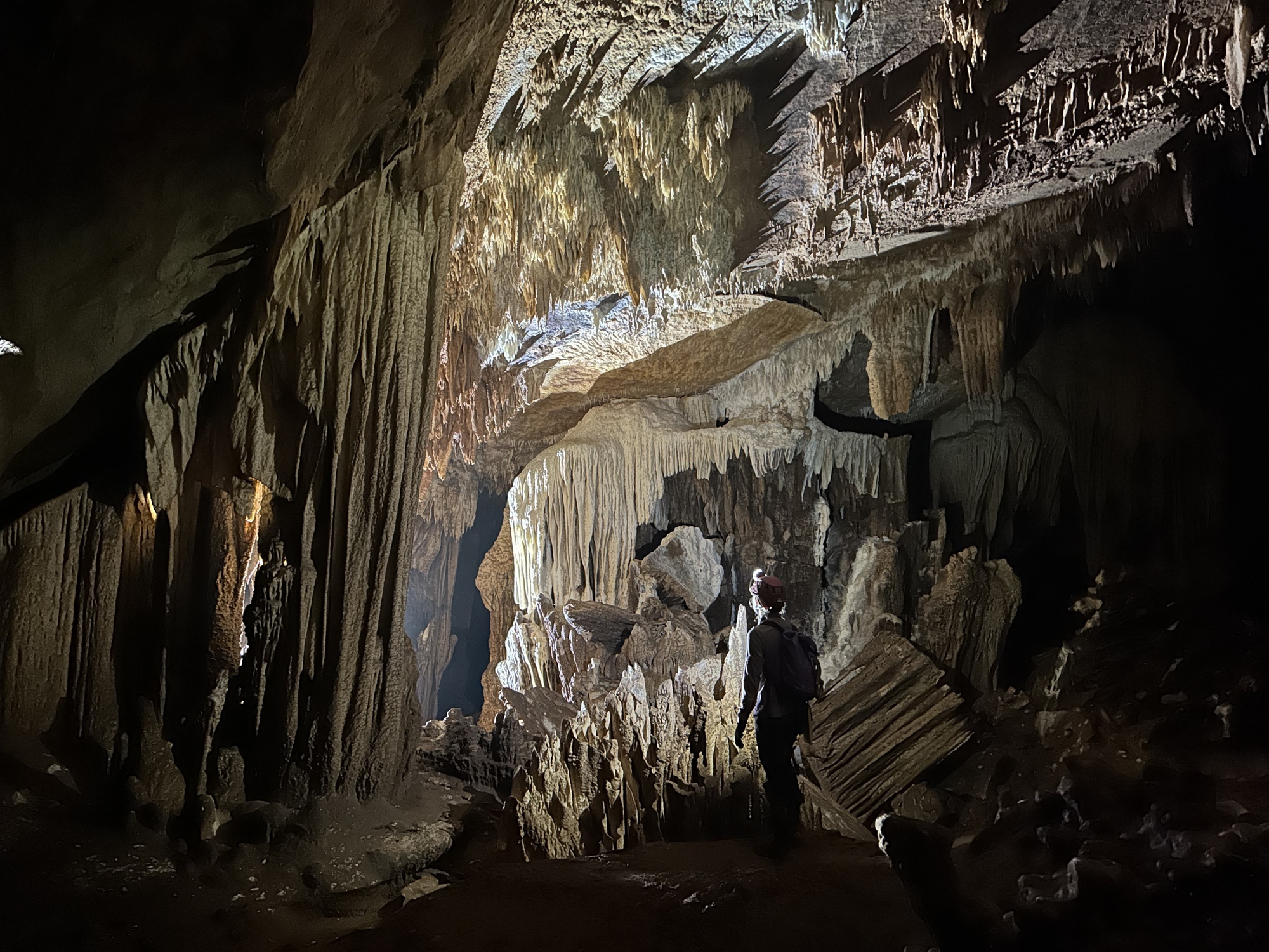 Cho&aacute;ng ngợp với h&igrave;nh ảnh 26 hang động mới ở Phong Nha - Kẻ B&agrave;ng vừa ph&aacute;t hiện- Ảnh 10.