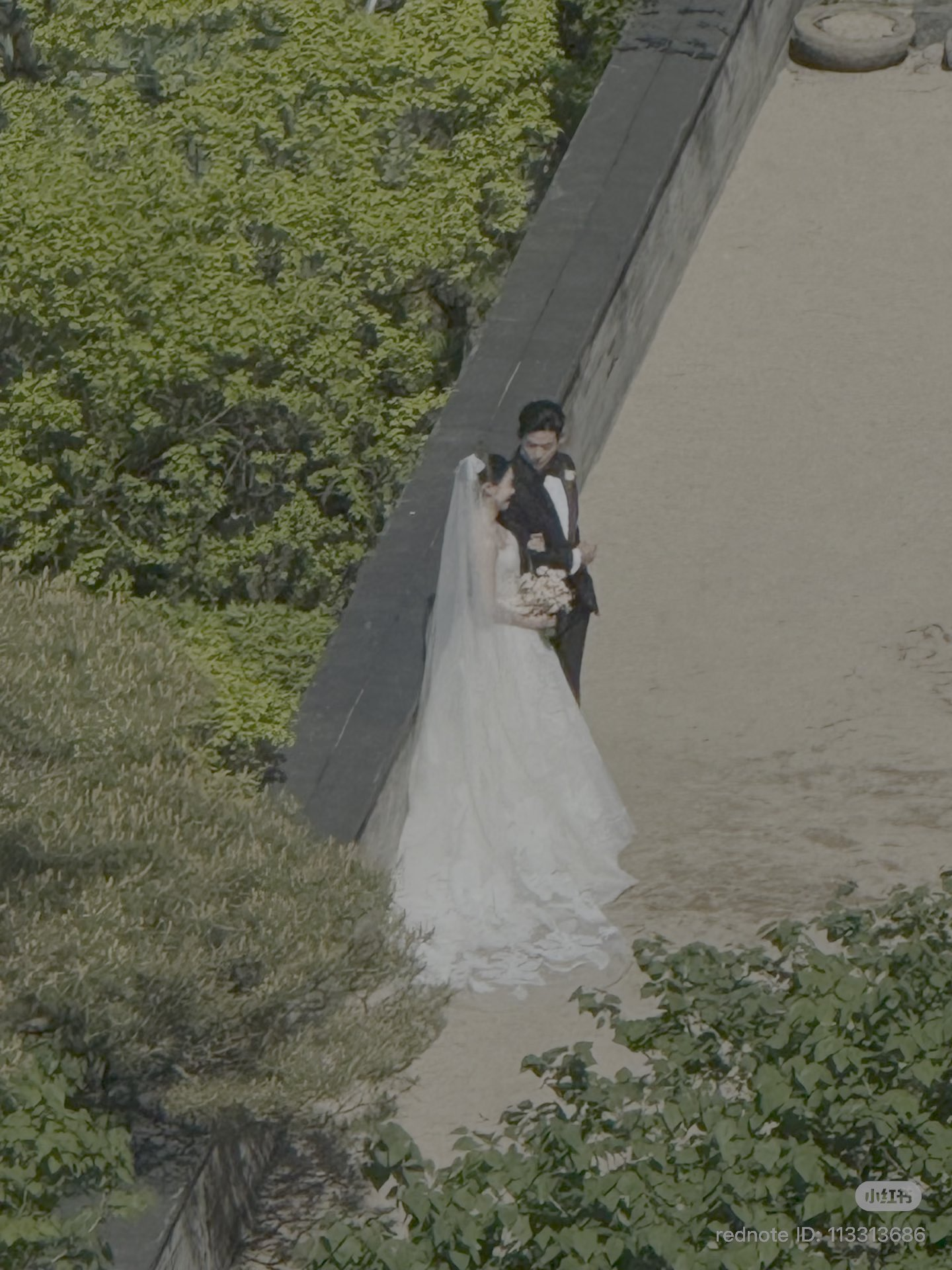 Đ&aacute;m cưới hot nhất showbiz h&ocirc;m nay: 2PM t&aacute;i hợp, c&ocirc; d&acirc;u ch&uacute; rể lộ diện theo c&aacute;ch kh&ocirc;ng ai ngờ- Ảnh 3.