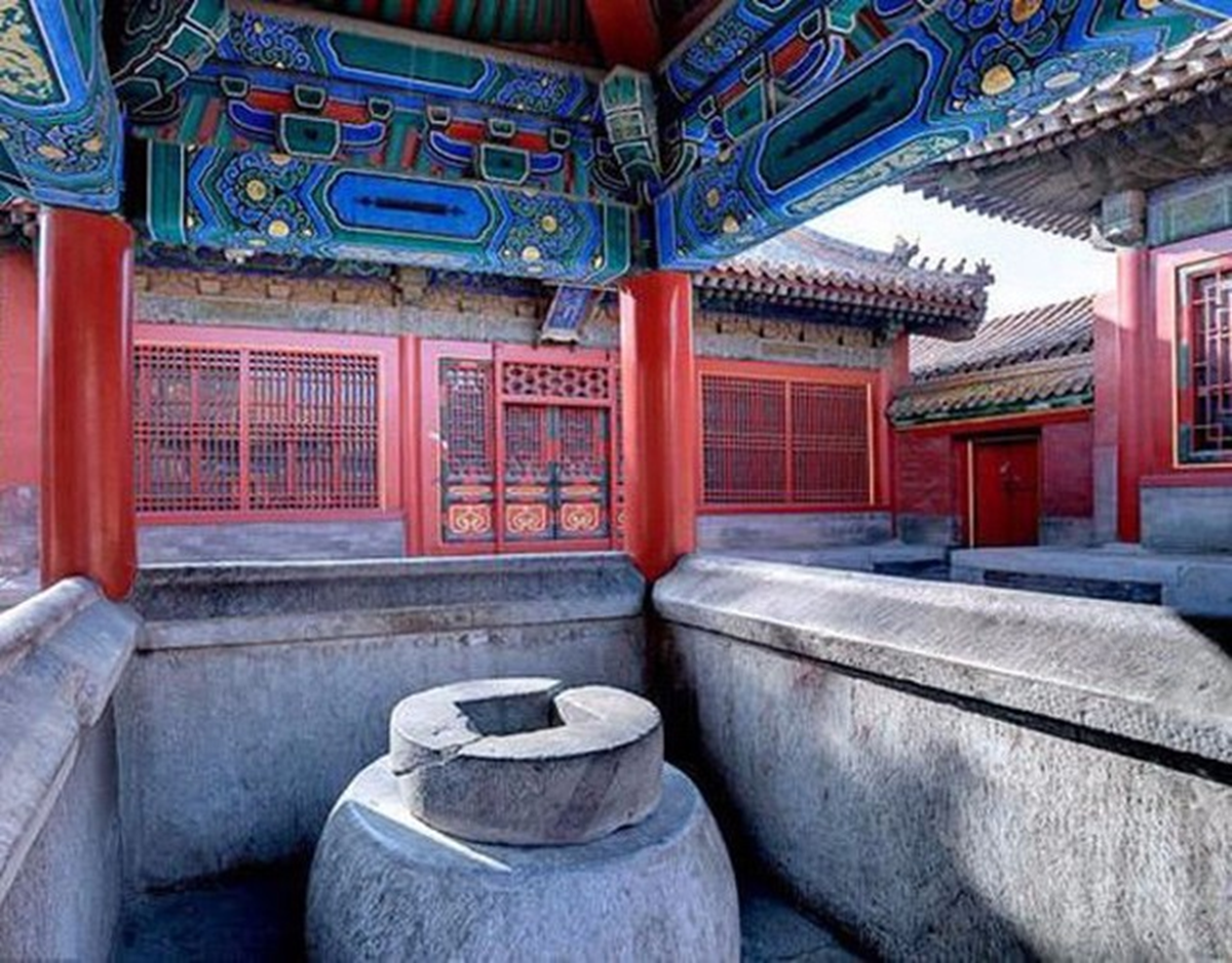 H&eacute; lộ b&iacute; ẩn Tử Cấm Th&agrave;nh c&oacute; 72 giếng nước nhưng h&agrave;ng trăm năm kh&ocirc;ng ai d&aacute;m uống 1 giọt - Ảnh 2.
