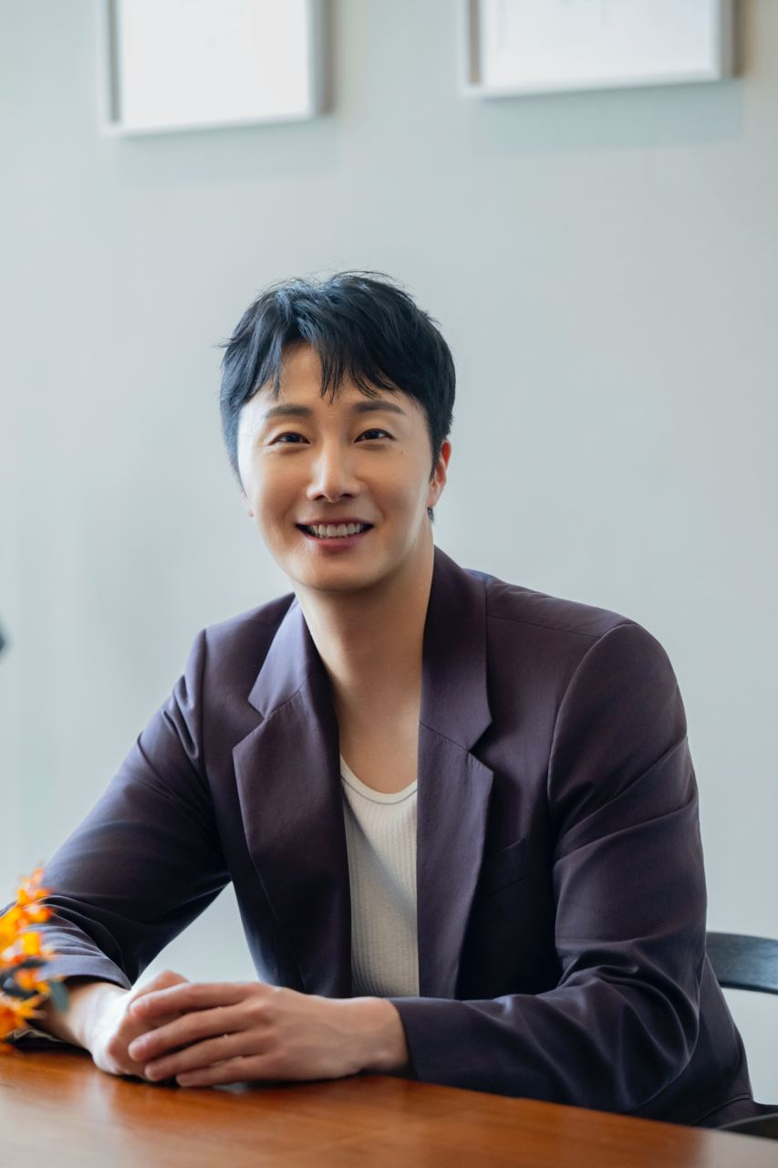"Rể Việt" Jung Il-woo: &ldquo;T&ocirc;i m&ecirc; rau m&ugrave;i, kho&aacute;i ngồi ghế nhựa ăn phở b&igrave;nh d&acirc;n hơn v&agrave;o nh&agrave; h&agrave;ng" - Ảnh 5.