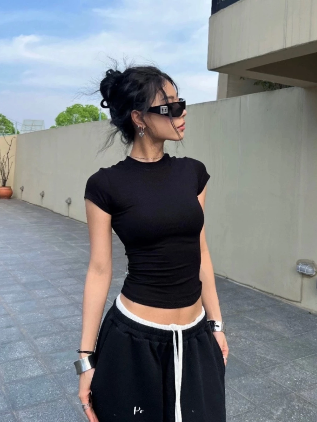 Việt Nam c&oacute; th&ecirc;m 1 nữ ch&iacute;nh ng&ocirc;n t&igrave;nh "tho&aacute;t v&ograve;ng": Gương mặt đẹp như mối t&igrave;nh đầu, mặc đơn giản m&agrave; cuốn d&atilde; man- Ảnh 22.