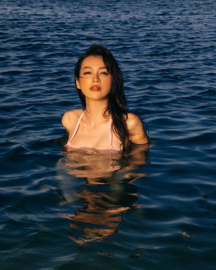 Sắc v&oacute;c n&oacute;ng bỏng của &Aacute; hậu Việt duy nhất được Victoria's Secret "điểm danh"- Ảnh 1.