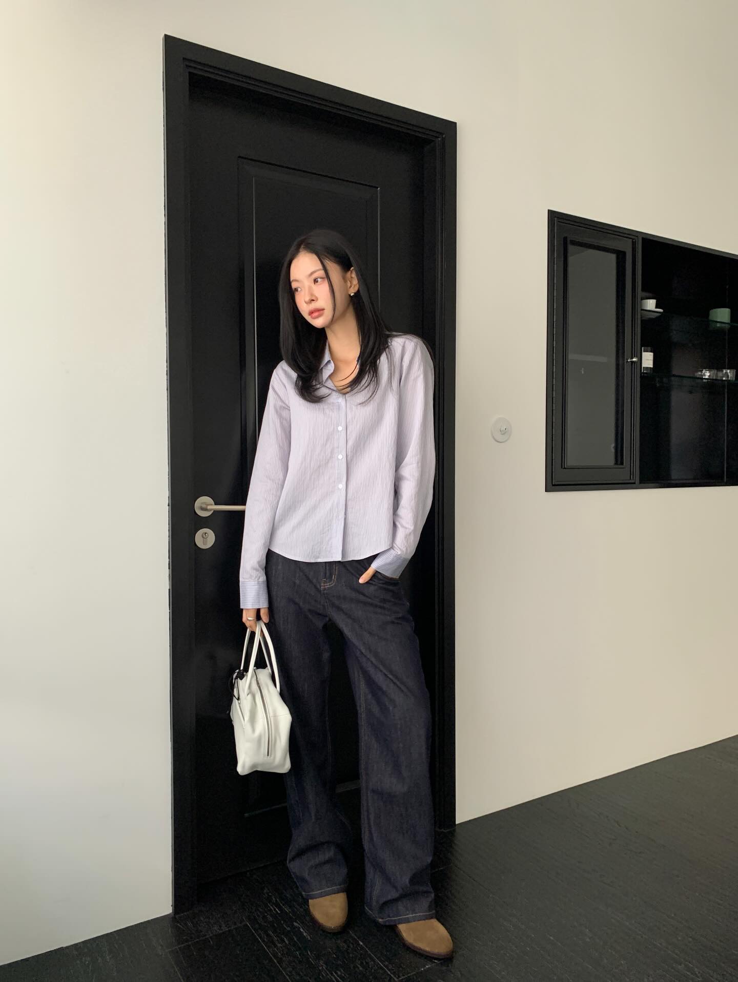 4 mẫu &aacute;o m&ugrave;a h&egrave; kết hợp ăn &yacute; nhất với quần ống rộng- Ảnh 5.