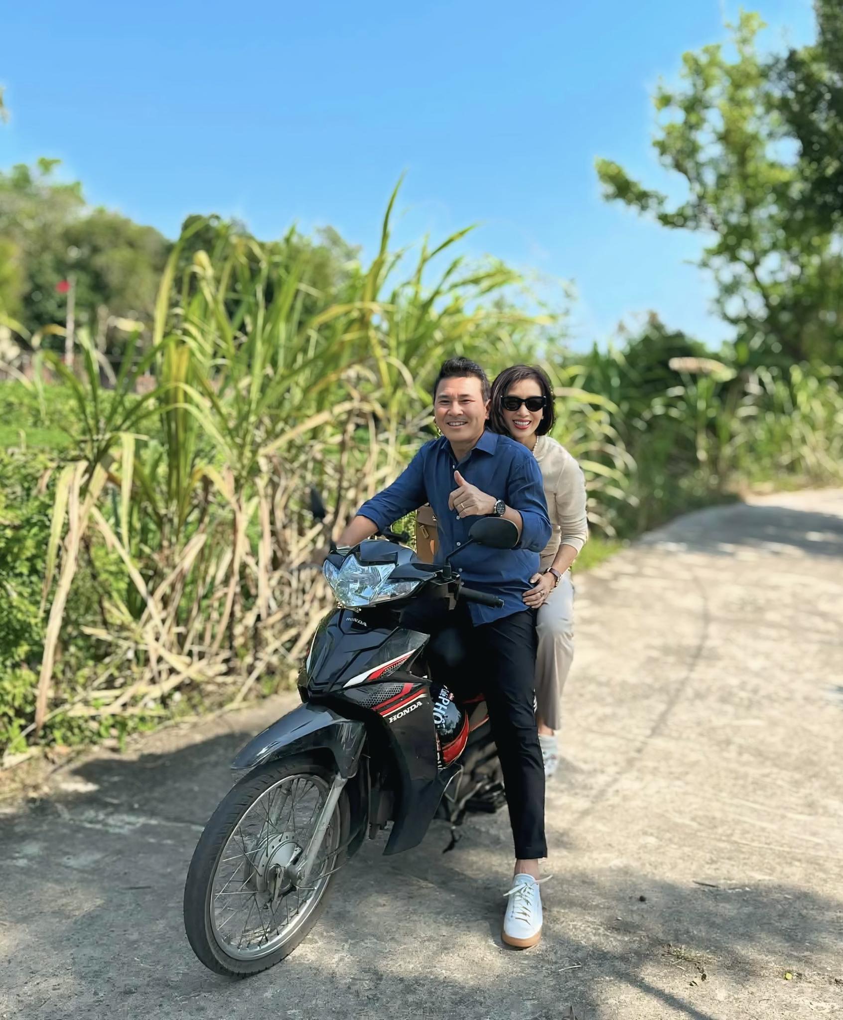 Nhan sắc hoa kh&ocirc;i cưới đại gia "ngh&egrave;o nhất trong số những người theo đuổi", giờ ở biệt thự 200 tỷ- Ảnh 7.