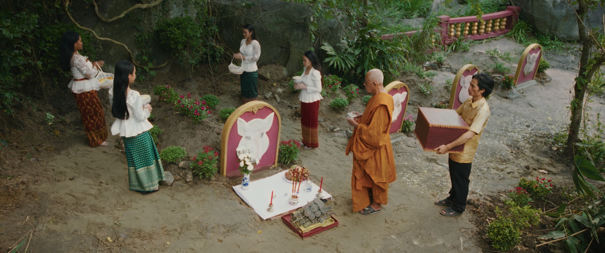 Heo 5 M&oacute;ng: Đầu phim sợ ma, cuối phim sợ Trần Ngọc V&agrave;ng- Ảnh 5.