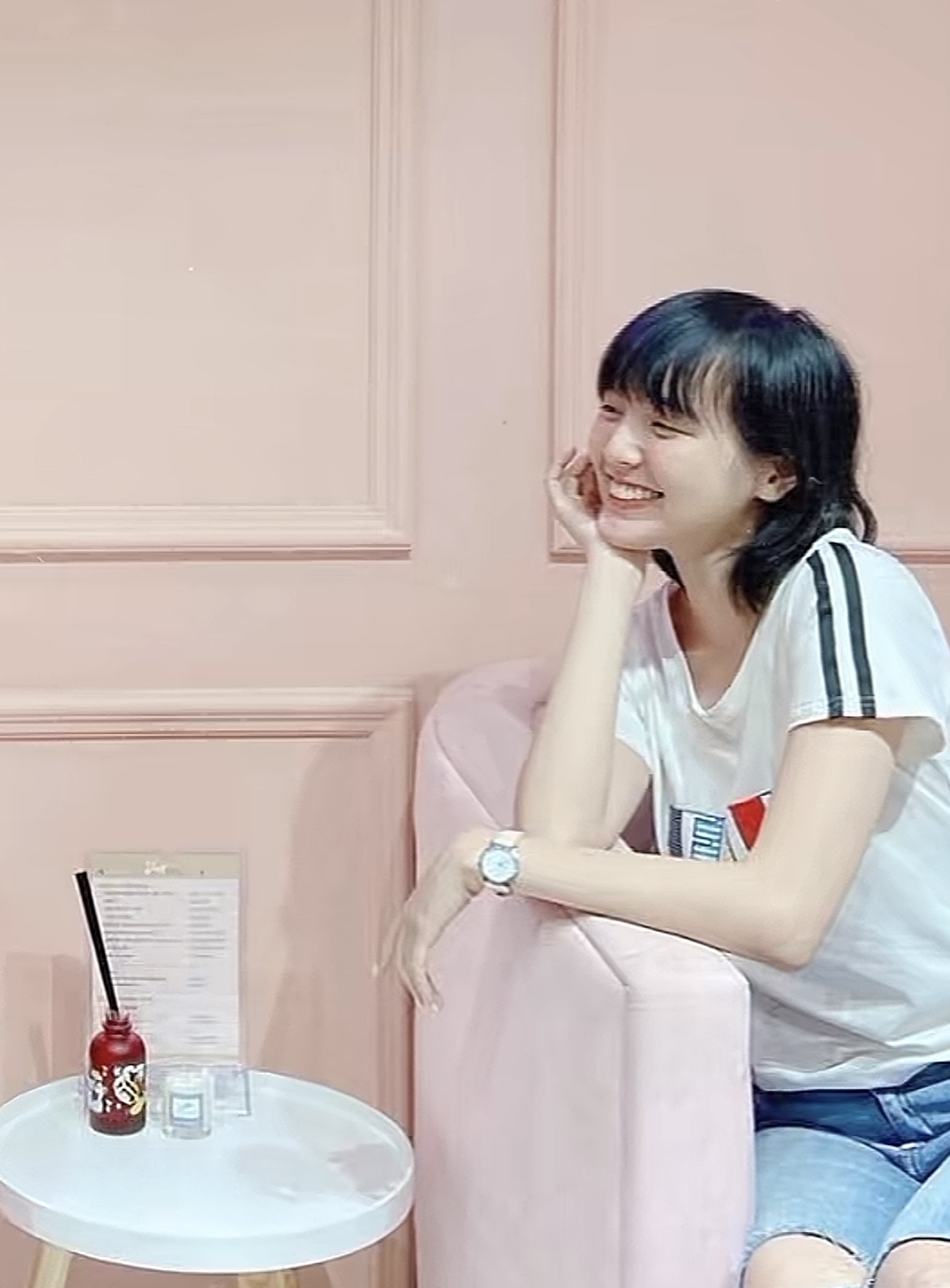 Đ&acirc;y l&agrave; nhan sắc thật của Hải T&uacute;- Ảnh 4.