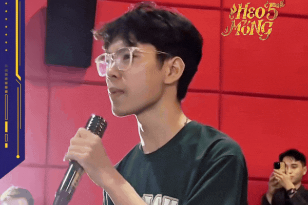 Chấn động chuyến n&agrave;y: 1 mỹ nam Vbiz bị kh&aacute;n giả mắng thẳng mặt giữa rạp phim &ldquo;loser m&agrave; th&iacute;ch khoe mẽ&rdquo;- Ảnh 2.