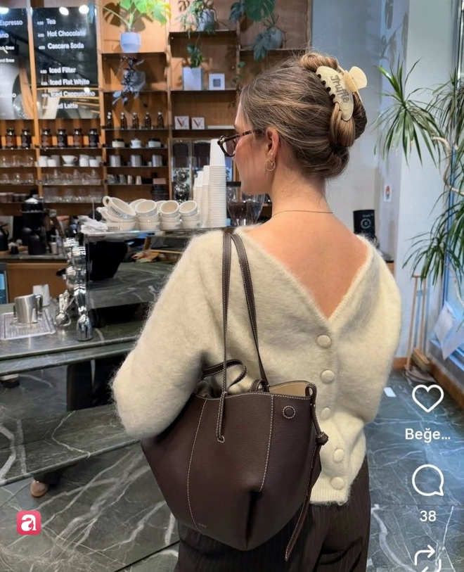 Thương hiệu t&uacute;i x&aacute;ch chẳng cần logo, c&oacute; 12 cửa h&agrave;ng tr&ecirc;n to&agrave;n thế giới g&acirc;y sốt với mẫu t&uacute;i được gọi l&agrave; &ldquo;đẹp nhất để đi l&agrave;m&rdquo;- Ảnh 6.