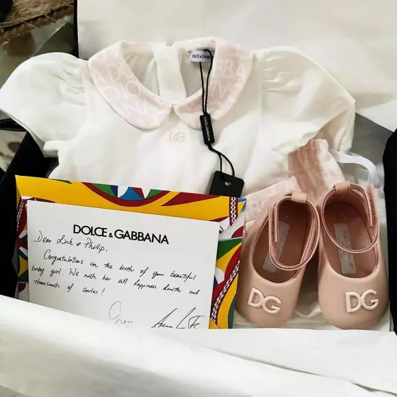 Tiểu thư Việt được giấu k&iacute;n bưng: Mẹ l&agrave; hot girl H&agrave; th&agrave;nh, bố l&agrave; con trai tỷ ph&uacute;, họ h&agrave;ng to&agrave;n nh&acirc;n vật đ&igrave;nh đ&aacute;m- Ảnh 7.