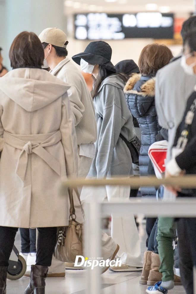 Đ&atilde; r&otilde; l&yacute; do IU kh&ocirc;ng th&egrave;m nhắc tới Lee Jong Suk nữa- Ảnh 5.