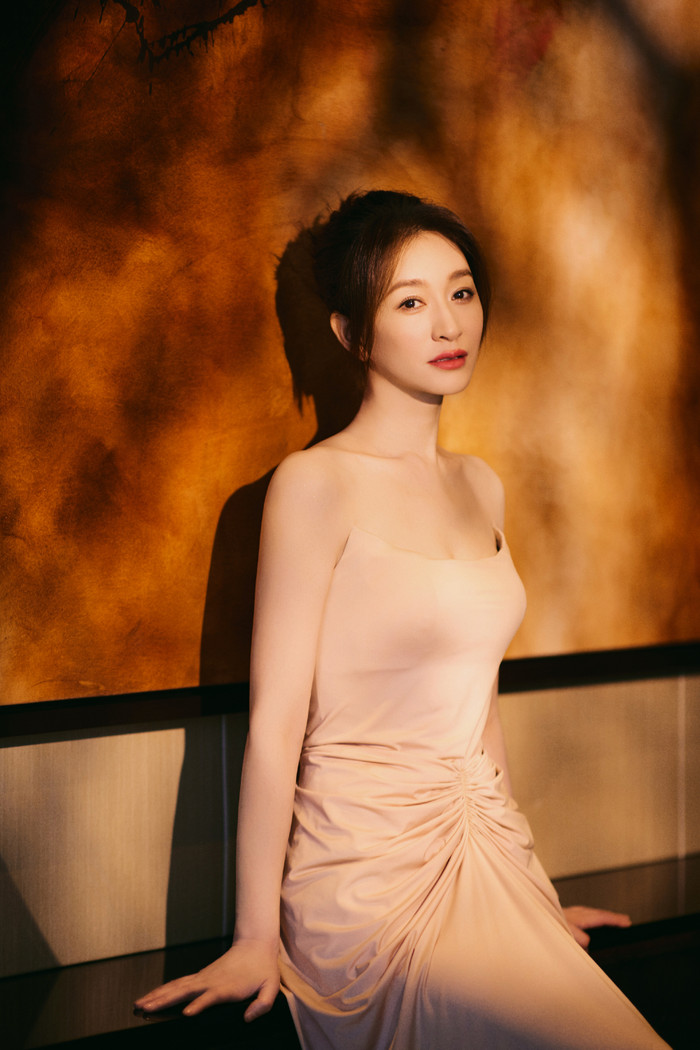 N&oacute;i về ngược t&acirc;m th&igrave; phim Trung Quốc n&agrave;y l&agrave; hạng 1: Cặp ch&iacute;nh đẹp dữ thần, h&ocirc;n nhau dữ dội đến r&aacute;ch cả m&ocirc;i- Ảnh 2.