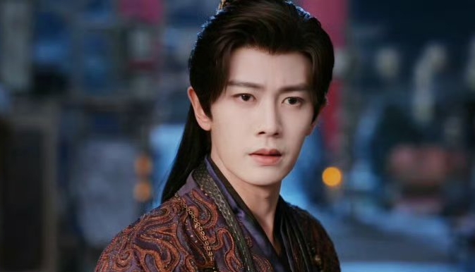 Cần c&oacute; lệnh cấm ng&ocirc;i sao n&agrave;y đ&oacute;ng cổ trang: 8 phim li&ecirc;n tiếp flop thảm, mặt cứ xị ra như cả thế giới mắc nợ- Ảnh 4.