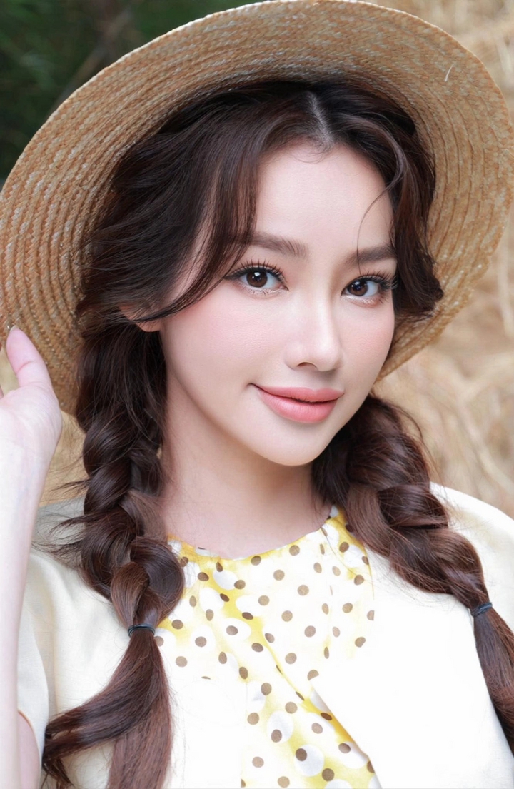 Sắc v&oacute;c n&oacute;ng bỏng của &Aacute; hậu Việt duy nhất được Victoria's Secret "điểm danh"- Ảnh 5.