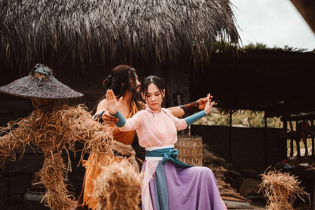 Phim Việt h&agrave;i đi&ecirc;n l&ecirc;n được xứng đ&aacute;ng nổi tiếng hơn: D&agrave;n cast đ&aacute;ng y&ecirc;u hết nấc, cười kh&ocirc;ng ngậm được miệng- Ảnh 3.