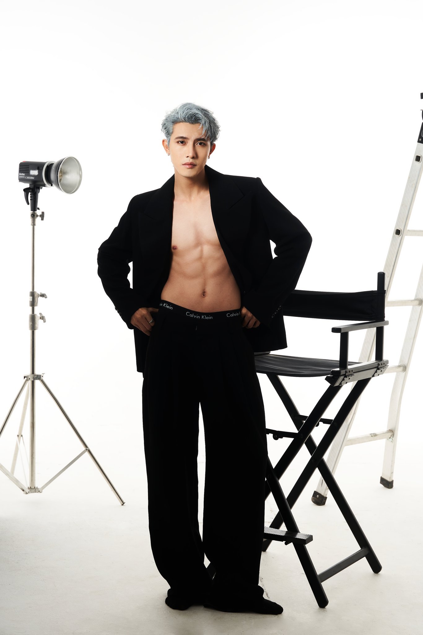 Qu&aacute; khứ của mỹ nam Việt đẹp v&ocirc; thực đ&oacute;ng phim gắn m&aacute;c 18+ đang hot rần rần- Ảnh 10.